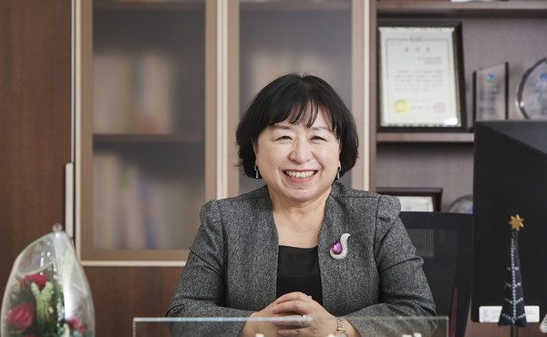 지난 1월 5일 한국건강관리협회(회장 김인원, 이하 “건협”) 제24대 사무총장으로 이은희 건협 전 본부장이 임명됐다.